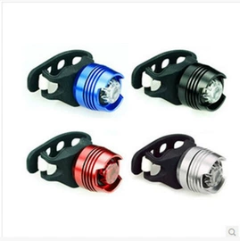 自行车灯;其他骑行用品;野营/露营灯