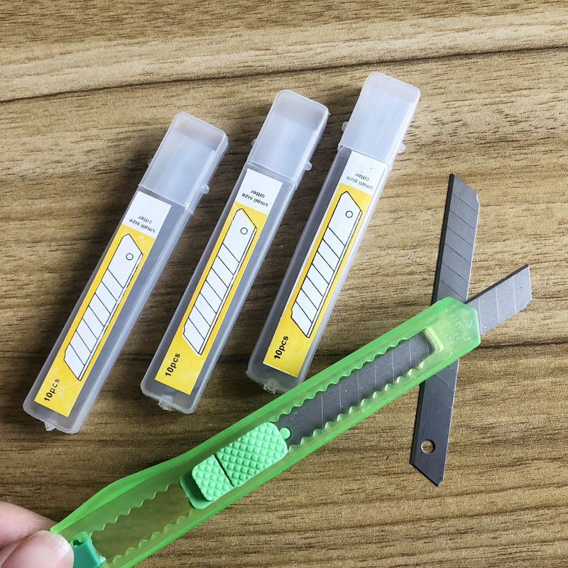 9mm壁纸刀刀片塑料盒装10片刀片批发小号美工刀片