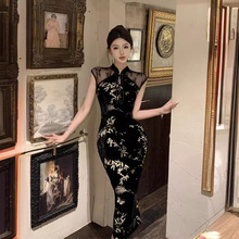新中式国风改良旗袍黑色丝绒碎花连衣裙女装夏季高级性感包臀长裙