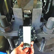 角马机全自动折弯门框角马成型机门框成型机械设备