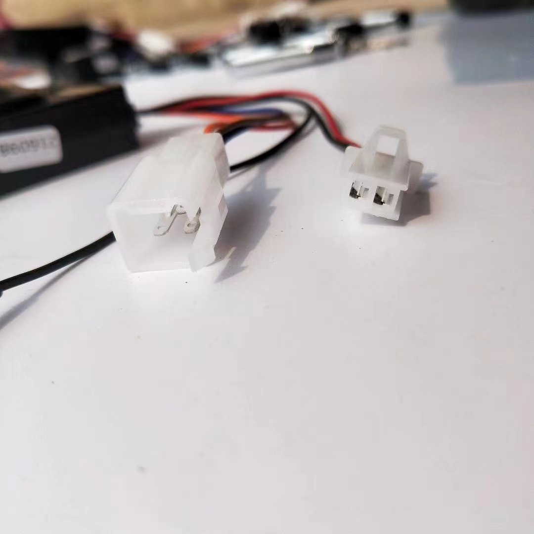 Electric tricycle anti-theft alarm battery 48V60V72V remote start lock motor one-key start