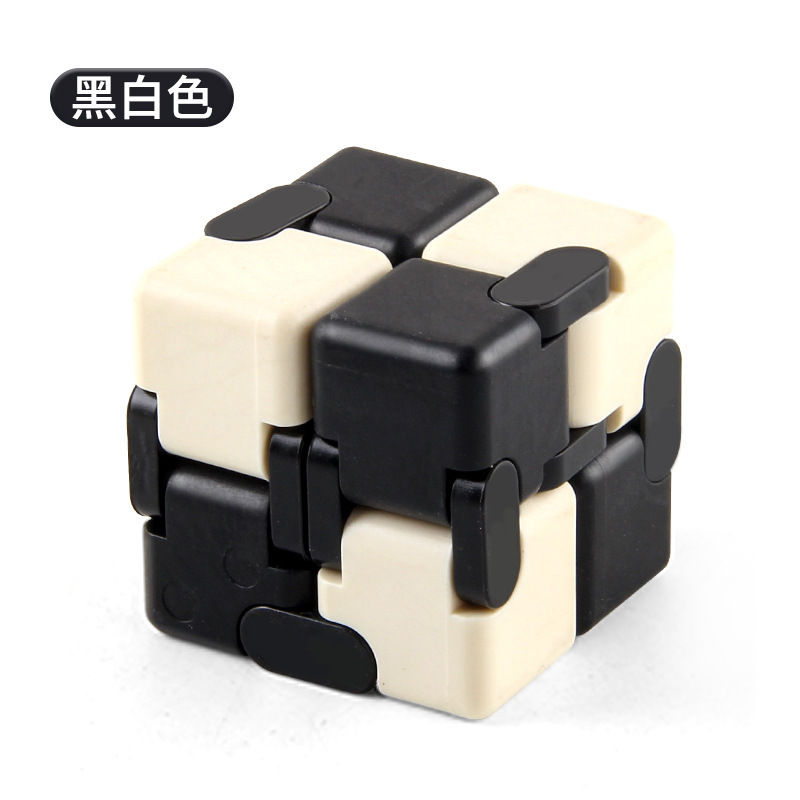 Cubo de Rubik Infinito para Dedos de Plástico Antiestrés y Plegable