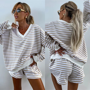 ���R�d�ļ��¿�Ůʿ���e�l�y���b�L��V�I���������\�Ӷ�ѝ2����Ů
