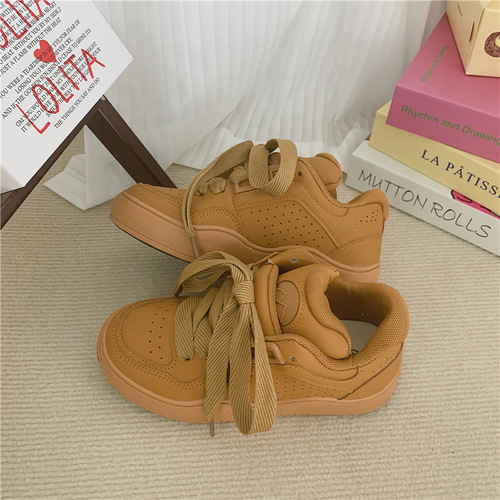 Sports and leisure white shoes for women  autumn Korean version versatile sports sneakers leather canvas shoes Hong Kong fashion shoes