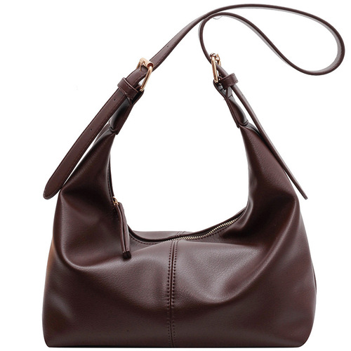 The trendy retro small handbags for women, new styles for  autumn and winter, casual crossbody bags with soft fabric, single-shoulder bucket bags.