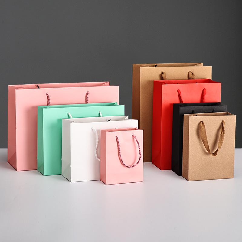 Bolsa de papel de cartón blanco engrosada y respetuosa con el medio ambiente portátil, pastel de luna de té, bolsa de embalaje de regalo de alta gama, bolsa de regalo de ropa, venta al por mayor transfronteriza
