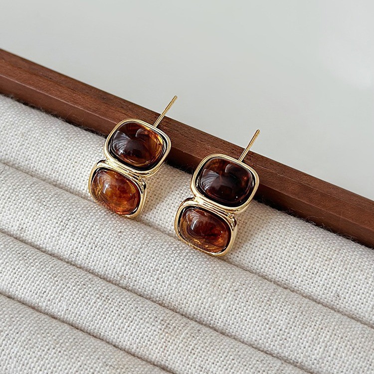 F7915 스퀘어 브라운 귀걸이