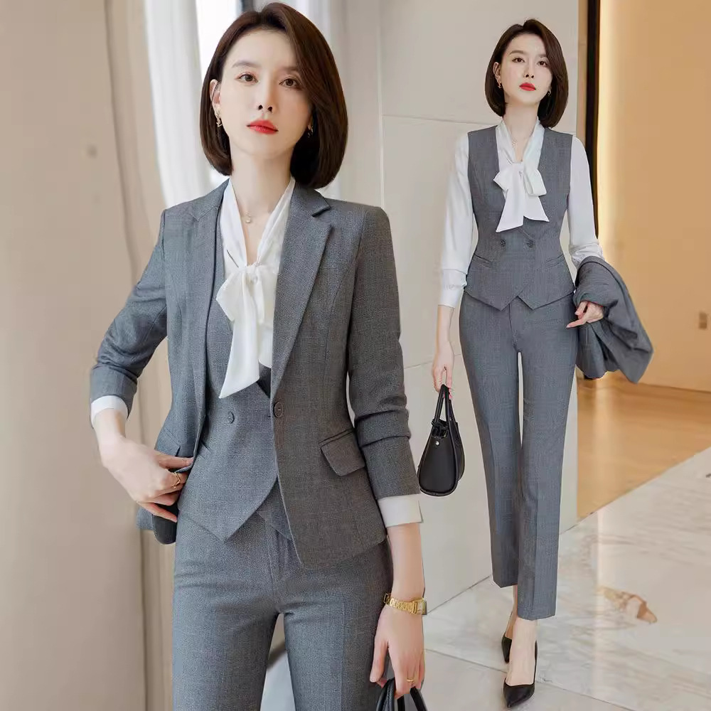 灰色西装外套女2024新款高级感职业正装套装三件套气质工装工作服