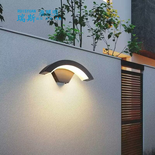Door induction wall lamp outdoor waterproof human body induction balcony doorway outdoor terrace aisle courtyard simple wall lamp