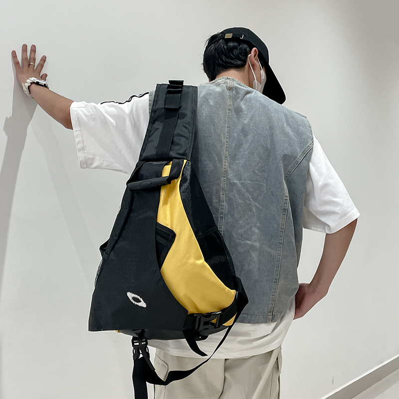 2024 새로운 야외 경량 크로스 바디 백 유행 브랜드 통근 올 매치 스포츠 배낭 자전거 라이딩 활과 화살표 가방