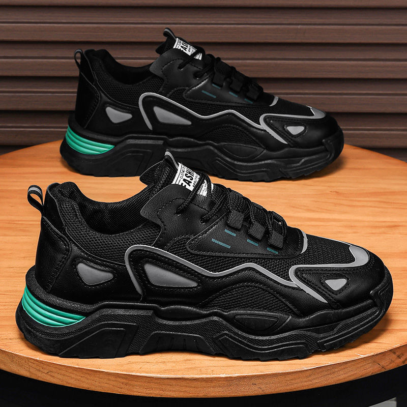 Zapatos de hombre 2026 nueva tendencia de invierno transpirables zapatos deportivos casuales para correr versátiles para estudiantes zapatos de altura de red