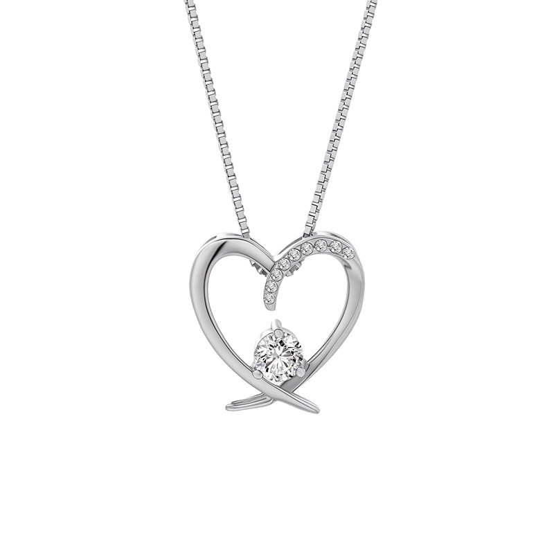 Comercio exterior europeo y americano transfronterizo s925 plata de ley amor en forma de corazón colgante de diamantes collar simple y ligero fábrica de lujo venta directa al por mayor