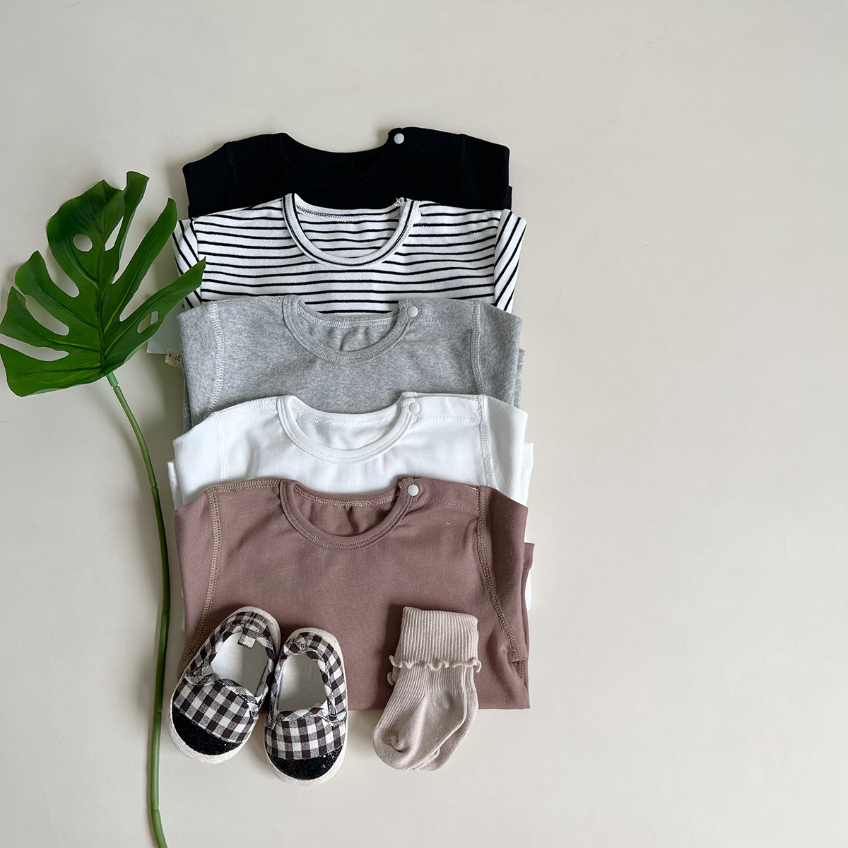 Casual Stripe Cotton T-shirts & Shirts display picture 3