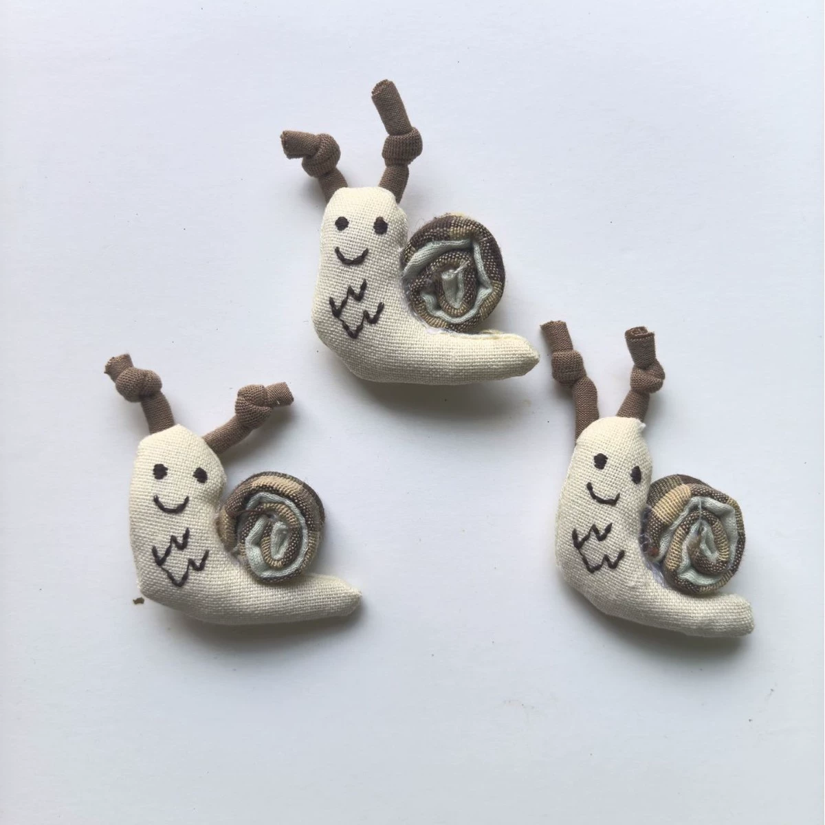 Милые вышитые хлопчатобумажные шелудки, головные уборы, аксессуары, обувь, носки, сумки, детская одежда и аксессуары оптом