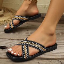 �羳��a���Q������ЬŮ��2025�n���¿��⴩�ٴ����Ь�r��һ����
