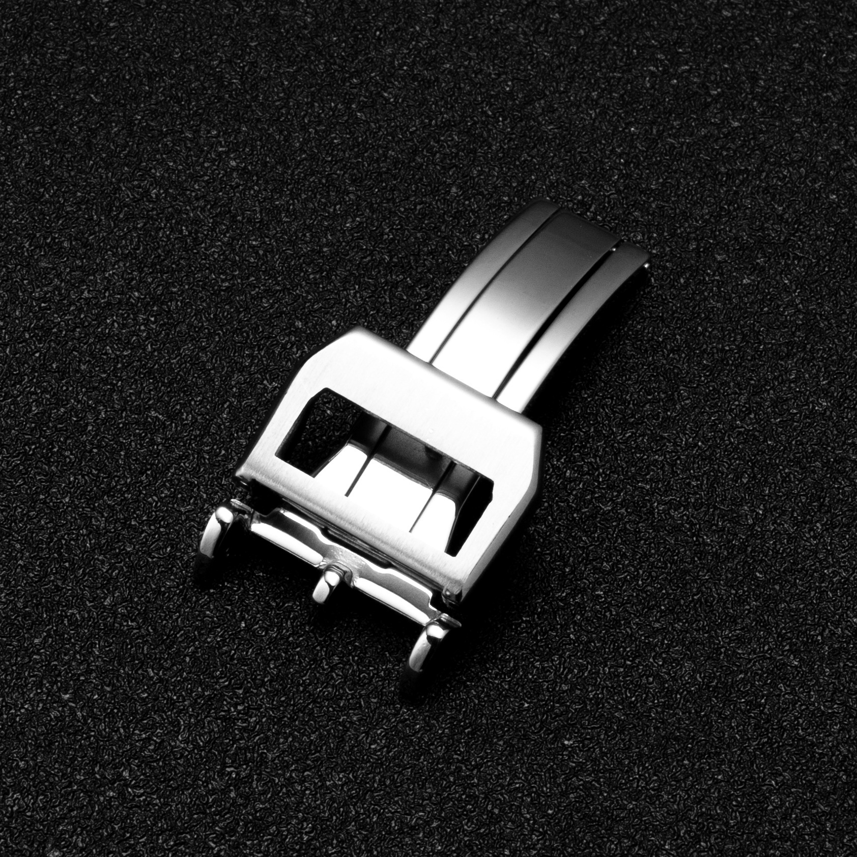 代用iw适柏涛菲诺波涛手表皮带扣 不锈钢折叠扣18mm 手表配件