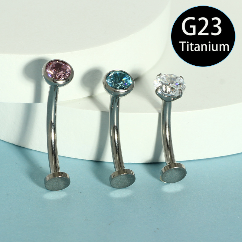 Pointed titanium steel lip stud product view