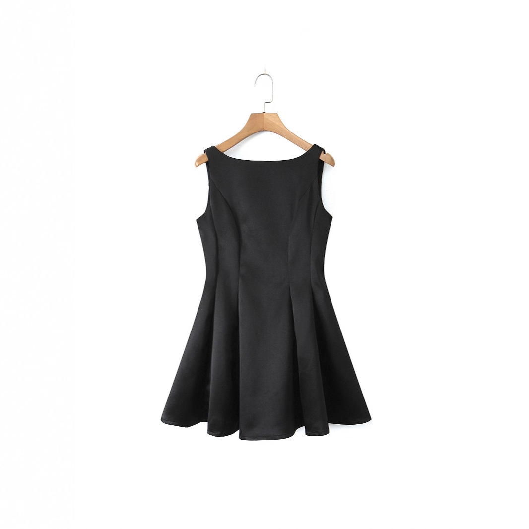 French Hepburn Style High-End Socialite Slimming V-Back Dress for Birthday Party Short Dress