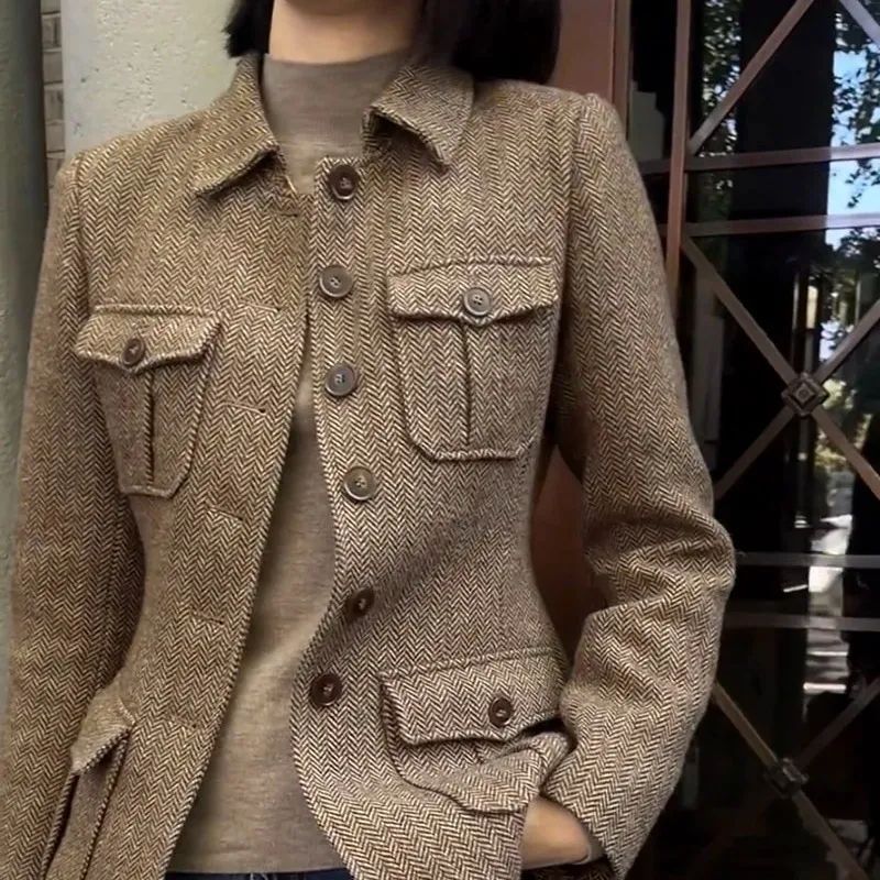 Spring and Autumn Women's Woolen Workwear Short Jacket Women's New Retro Jacket Warm Outer Top Slim Fit