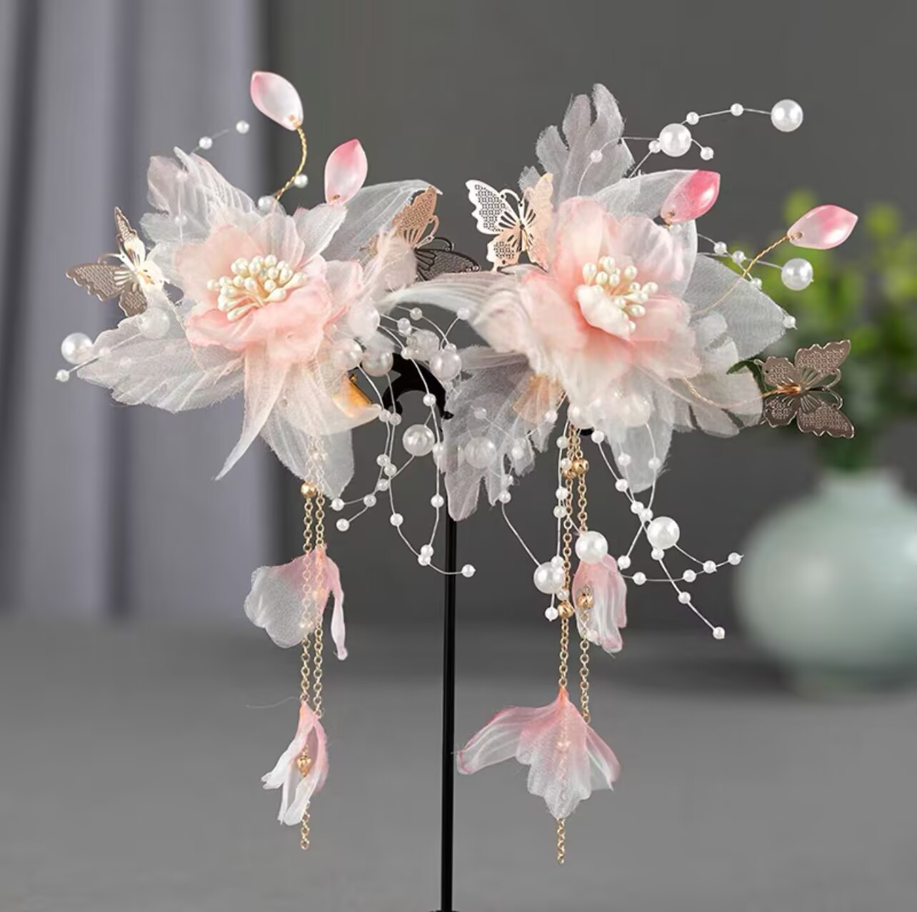 068665032C70414AD44EA0F8746C2B