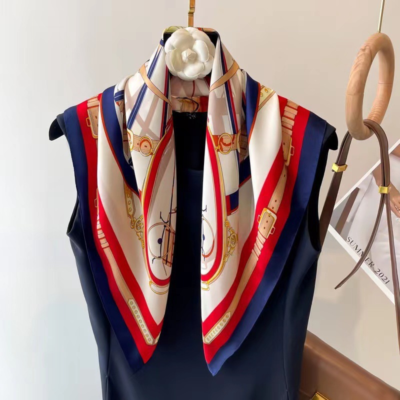 2025 primavera y otoño nuevo 70 pequeño bufandas cuadradas bufandas de seda impresión de letras estereoscópicas bufandas de seda de imitación profesional bufandas de seda al por mayor