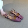 包头交叉带外穿小众单鞋