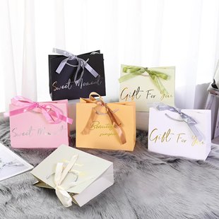 Small Fresh Style Mori Gift Bag Processing Birthday Gift Bag Paper Packaging Bag Handbag with Ribbon Finished Candy Bag