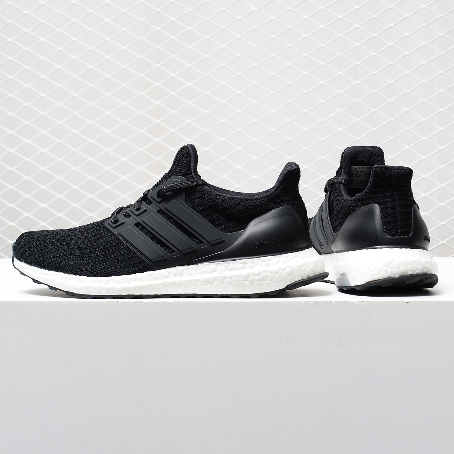 Alta reproducción Ub1.0AllWhite ligera baja zapatos de carrera de moda para hombres y mujeres zapatos de moda transpirables y cómodos