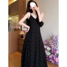 黑色碎花吊带连衣裙子女夏季2025新款夏日海边度假无袖长裙直销