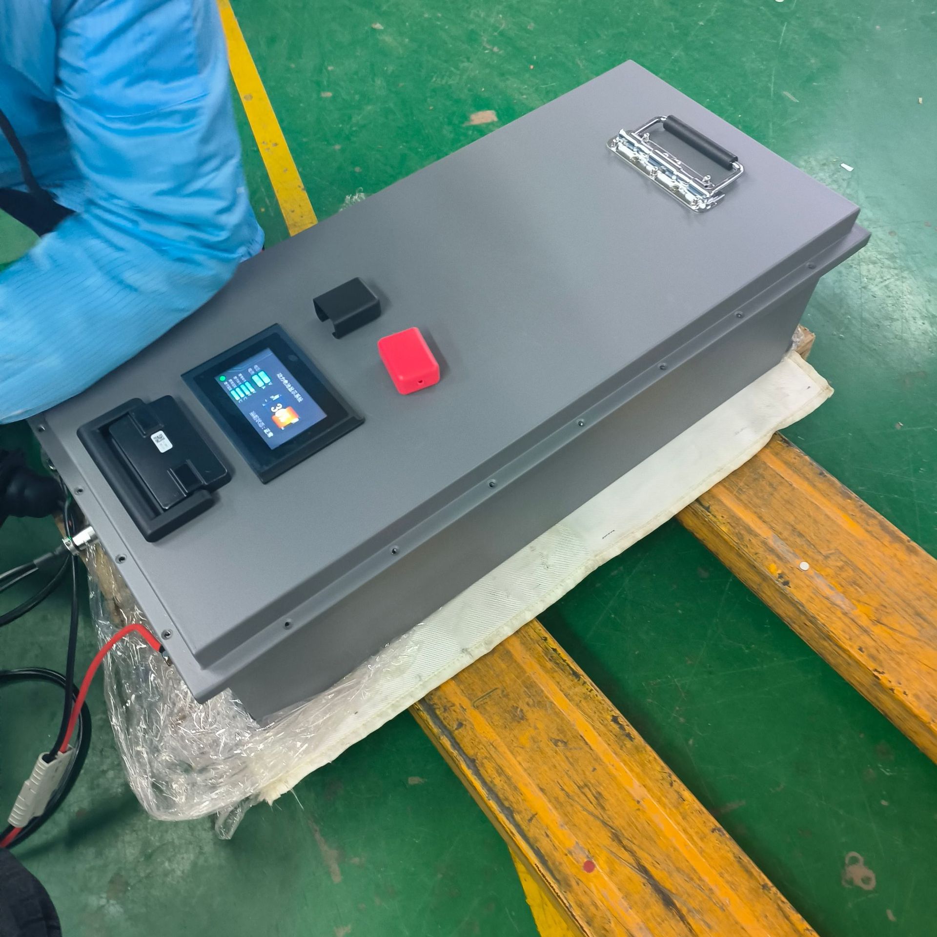 72V150ah磷酸铁锂电池 观光车 高尔夫球车锂电池、老旅游车锂电池