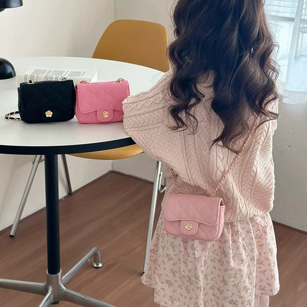 Girls' Sweet and Cute Little Fragrant Shoulder Bag, Retro Camellia Adjustable Shoulder Strap, Textured Crossbody Bag
