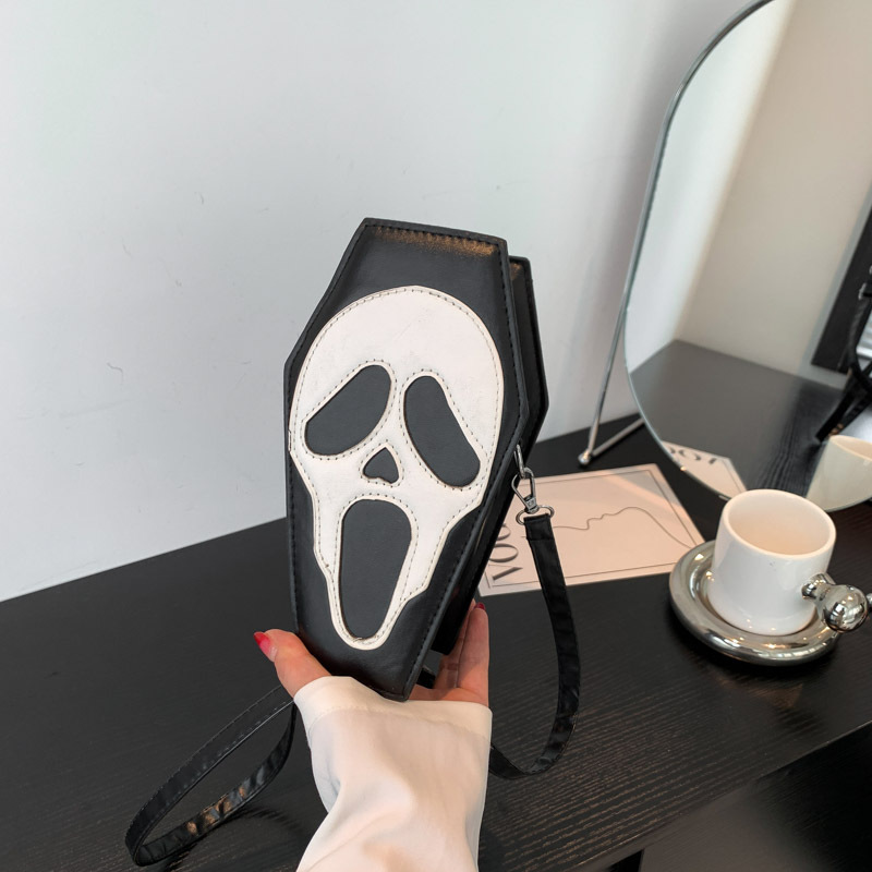 450g Weight Pu Leather Lining Material Sewing Thread Fashion Element Zipper Closure Type Single Shoulder Strap Strap Type Shoulder Bag, Crossbody Bag Bags Type Casual, Daily Occasion Pu Leather Material Halloween Festival Spider Web, Skull Pattern All Seasons Season Women's Gender Basic Style Square Shape Small Size Halloween Women's Small Pu Leather Spider Web Skull Basic Sewing Thread Zipper Shoulder Bag Crossbody Bag 6