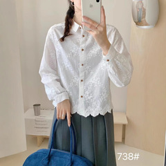 フレンチレースの裾、甘くて爽やかで自然なヘビーエンブレムの絶妙な文学風長袖シャツ、レディースコットンシャツ
