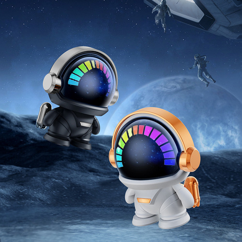Spacewalker Astronaut Wireless Bluetooth Speaker Portable Mini Desktop Creative Sound Outdoor Subwoofer Gift