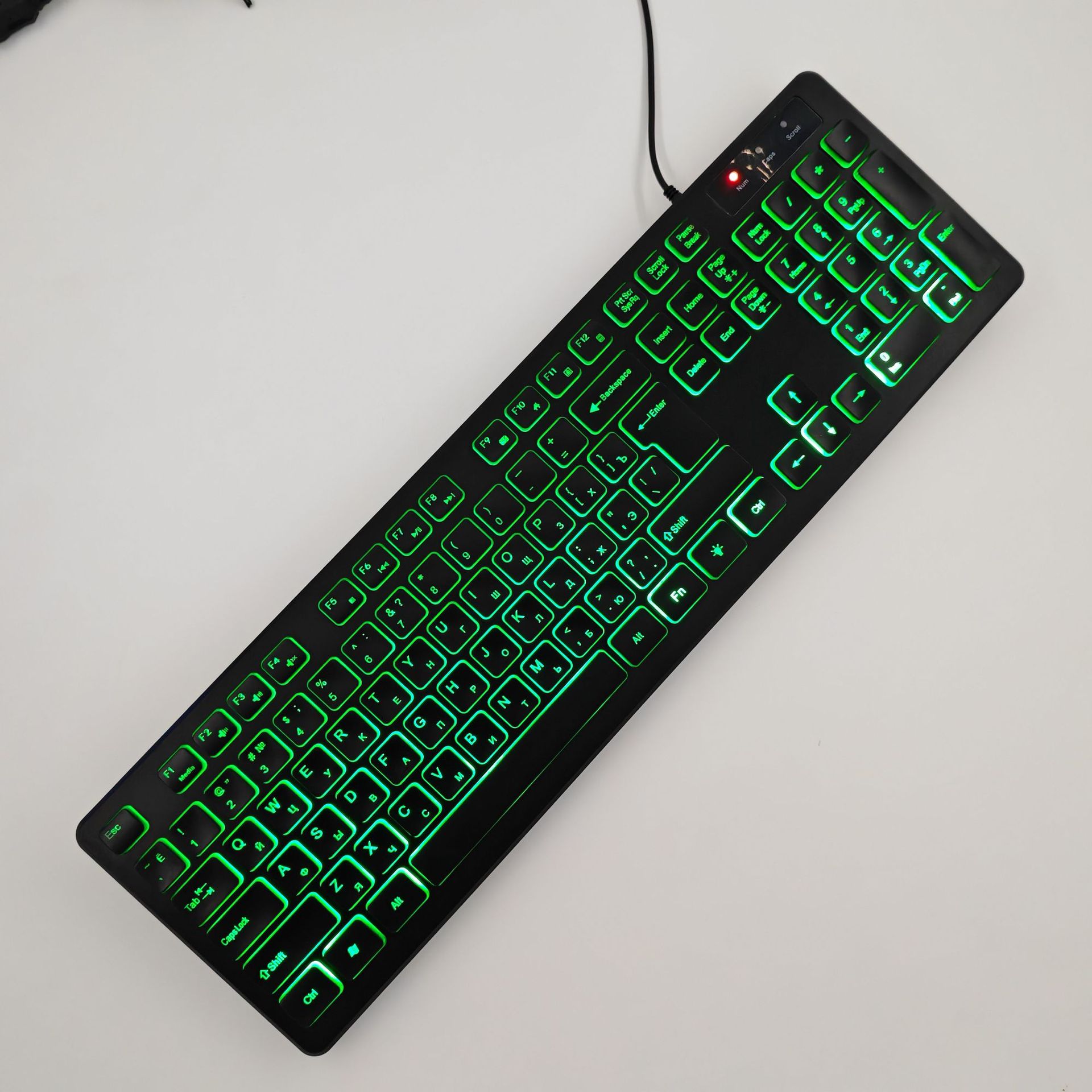 Русская версия зеленого света светящаяся клавиатура