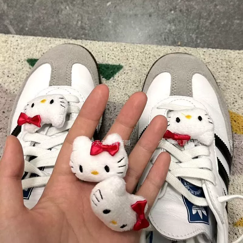 Фиксатор шнурков Hello Kitty трёхмерный тканевый, милый аксессуар, 1/2/4 шт.