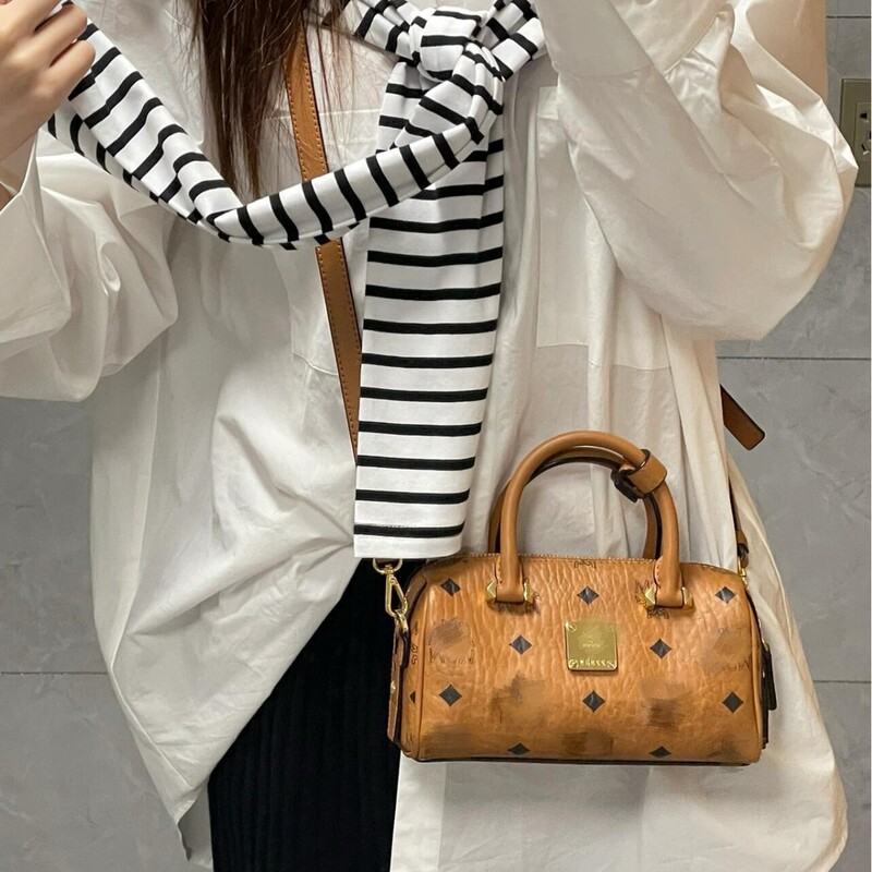 M's Fashionable and Versatile Work Clothing Versatile One-Shoulder Boston Pillow Bag