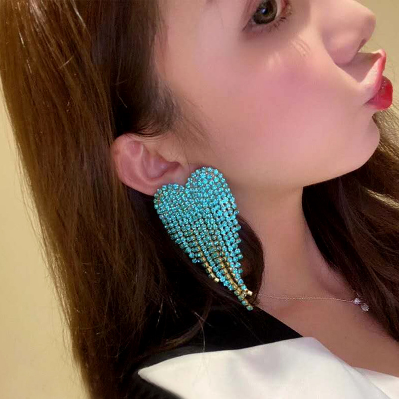 1 Pair Fashion Tassel Heart Shape Metal Inlay Rhinestones Women's Drop Earrings display picture 1