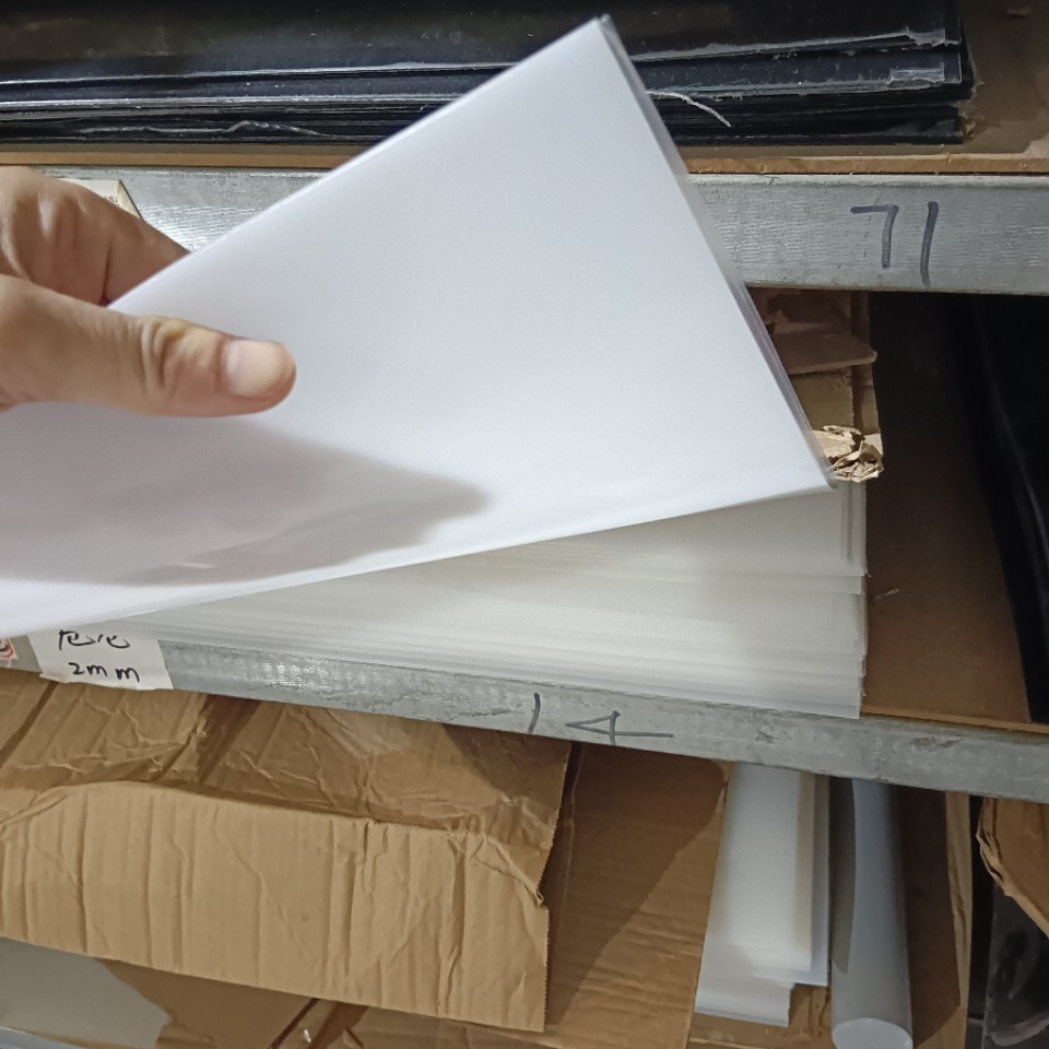 尼龙片材PA薄片卷材白色黑色PA6板尼龙塑料垫片耐磨塑料片0.3-5MM