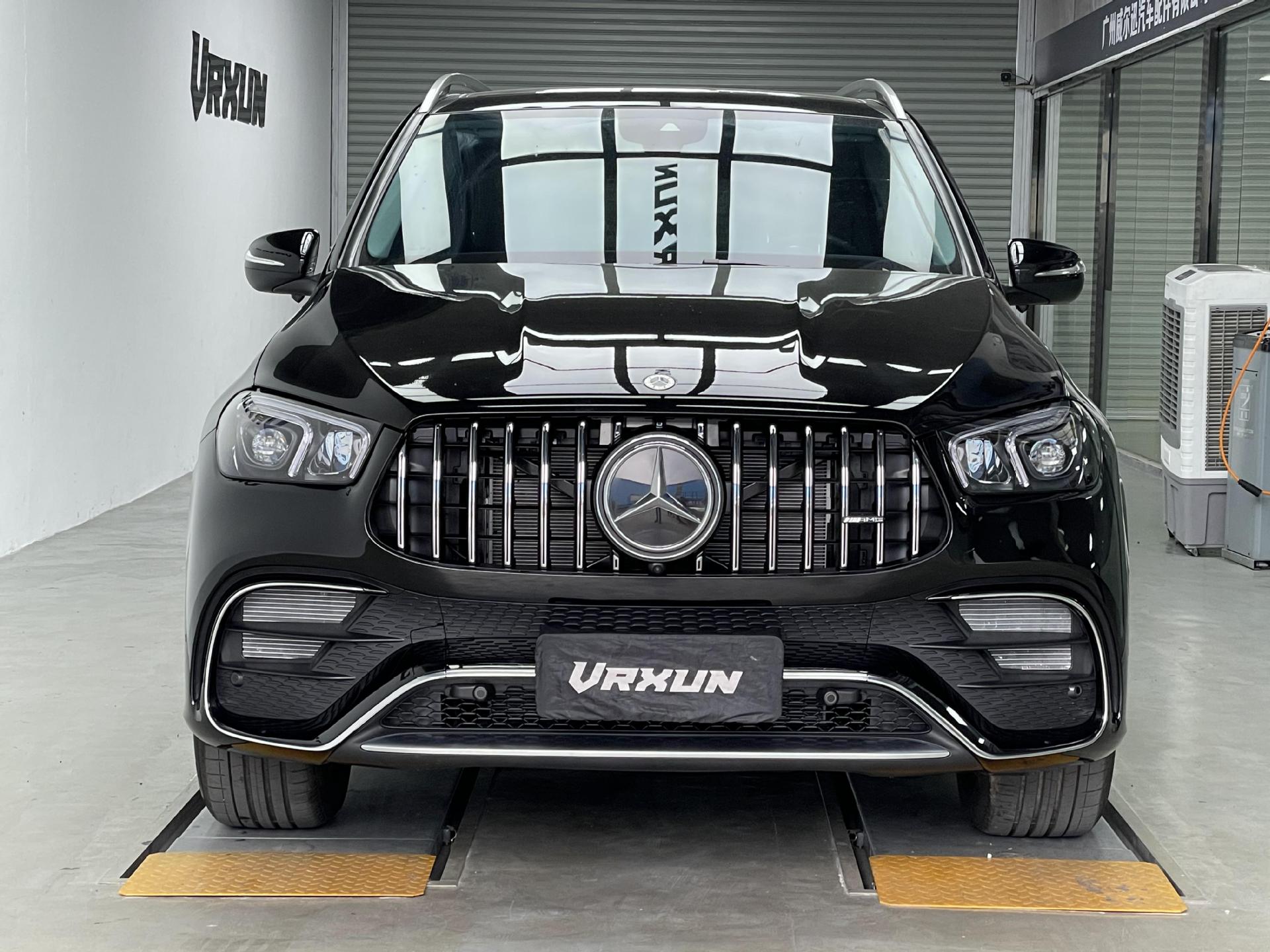 Suitable for 20-25 New Model W167 Mercedes-Benz Gle63S Amg Upgrade Surround Kit with Gloss Black Front Lip, Vent Grille
