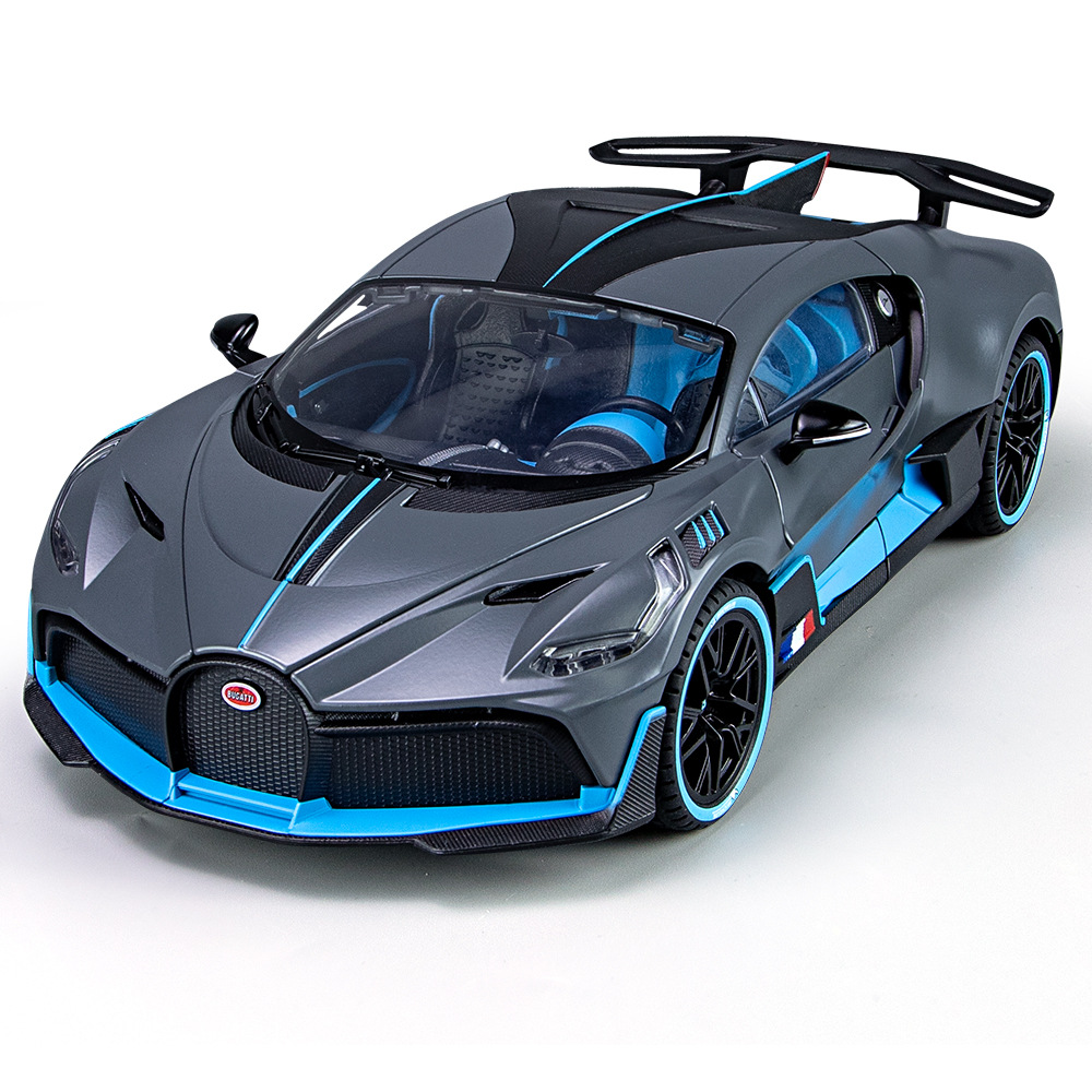 Autorización genuina 1:18 Bugatti Divo con sonido y luz tire hacia atrás de la rueda delantera de dirección modelo de aleación de coche transfronterizo al por mayor