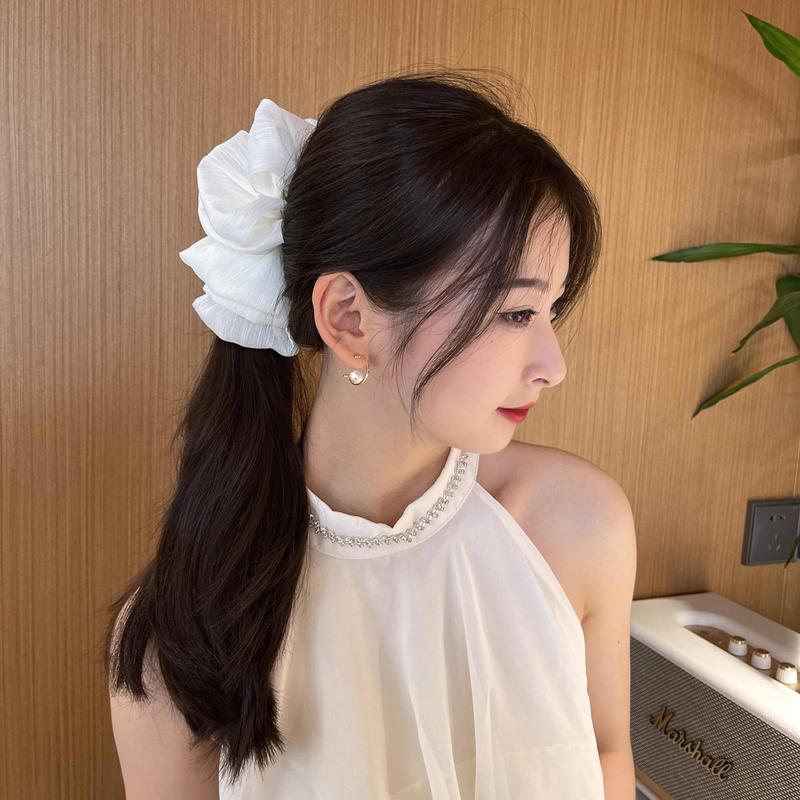 非金属布芸髪飾り両面泡網糸大サイズのクリップがふわふわしています。|undefined