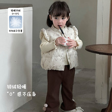 婴幼儿羽绒马甲秋冬女童无袖羽绒外套加厚保暖女宝宝碎花马夹 a类