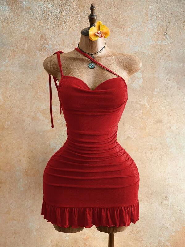Sensual Bodycon Mini Dress With Ruffle Trim, Backless Halter Neck, And Waist-Gathering Pleats For A Flattering Fit_ecoleips.com