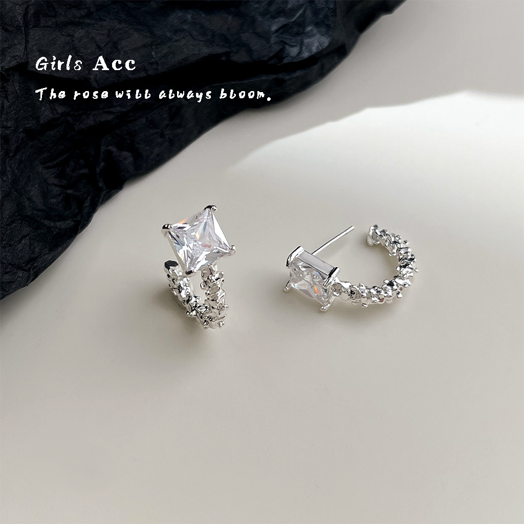 耳语_0060_耳语场景新水印 拷贝 61.jpg