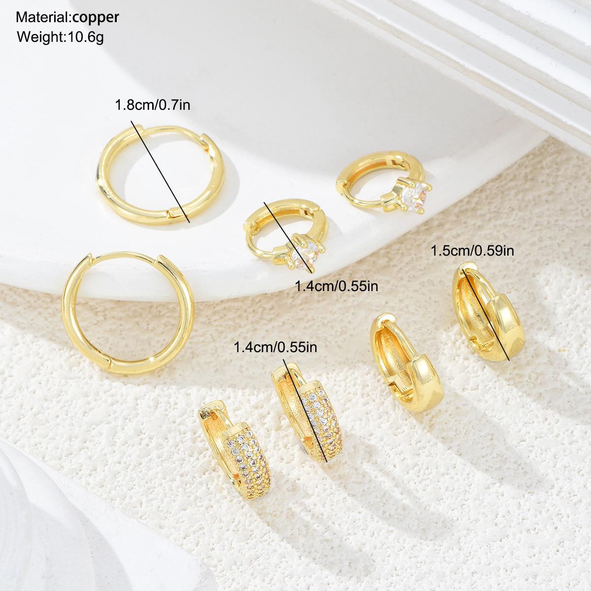 Amazon delicado material de cobre de moda simple ligero pendientes de anillo estilo casual nuevo estilo de moda moda pernos de orejas mujeres