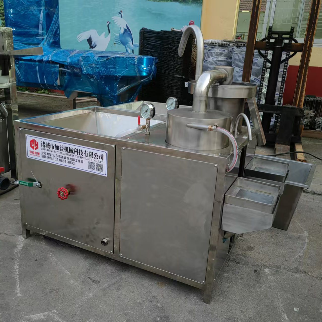 全自动粽子粽叶清洗机 芭蕉芦苇叶毛刷清洗机设备粽子加工流水线