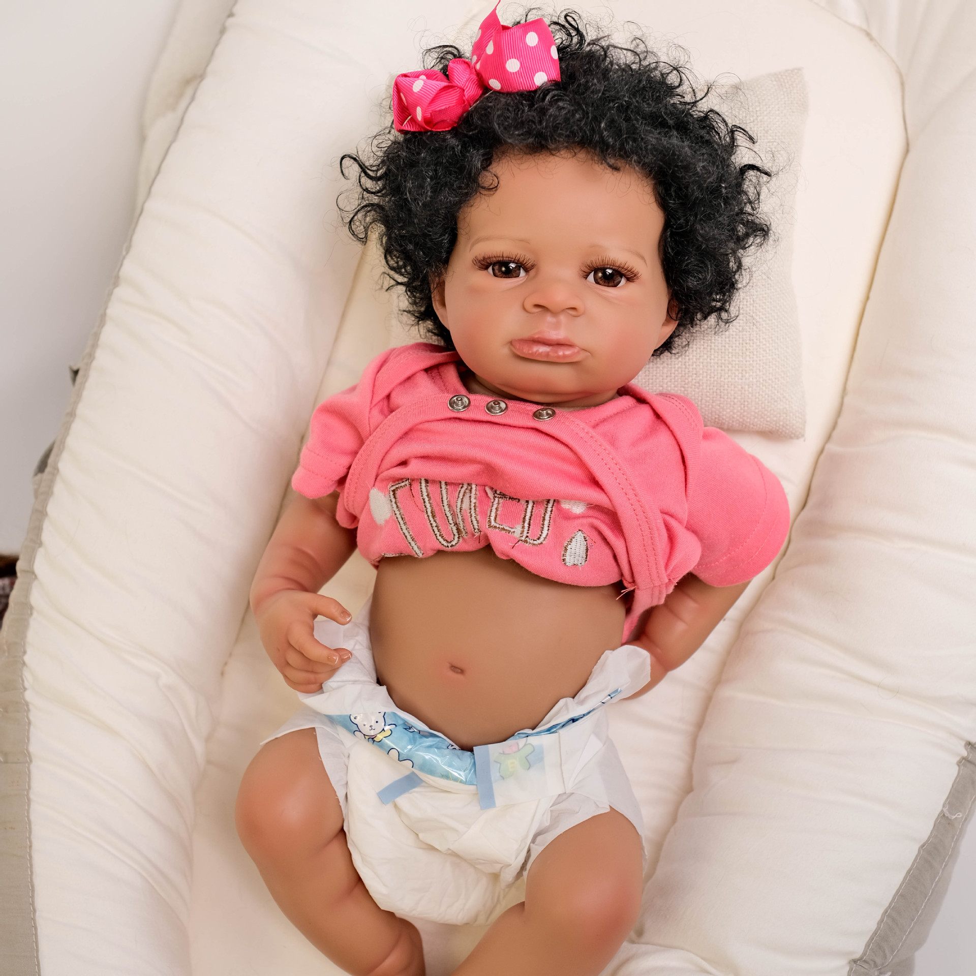 Muñeca de simulación de 50 cm Muñeca de piel negra Lanny oferta de venta caliente transfronteriza