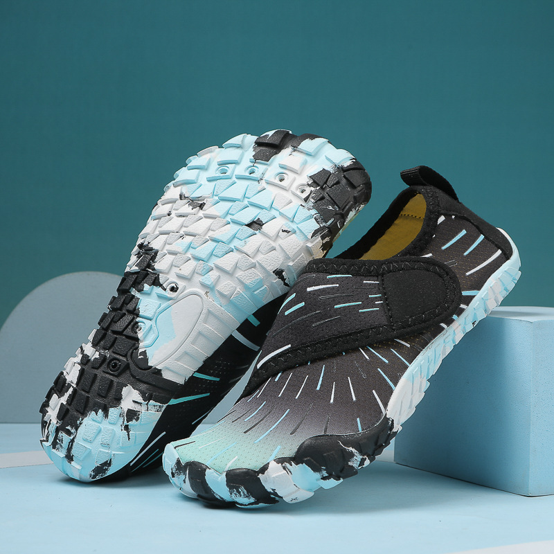 Nuevos zapatos de playa para niños al aire libre transfronterizos, zapatos de vadeo de cinco dedos, zapatos de buceo, zapatos de natación antideslizantes gruesos