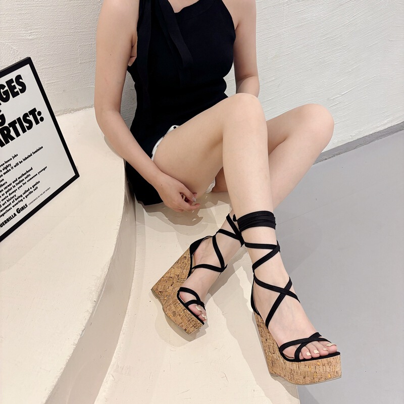 2025 new European and American fashion open-toe simple versatile thin-strap wedge sandals, thick-soled high-heeled export sandals for women